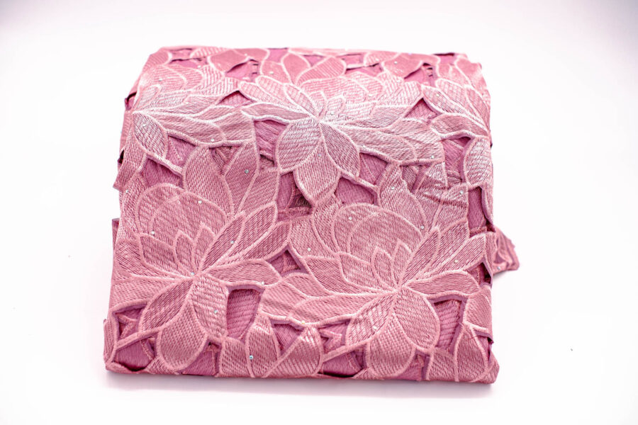 George Lace Fabric / Nigerian Lace Fabrics with Exquisite Patterns and Designs. - Image 8