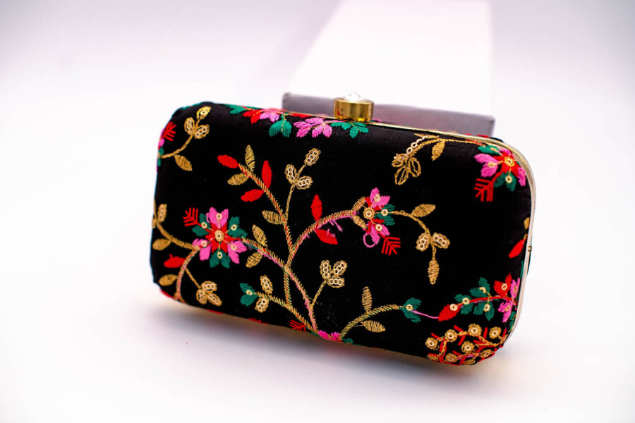 Indian Clutch - Image 20