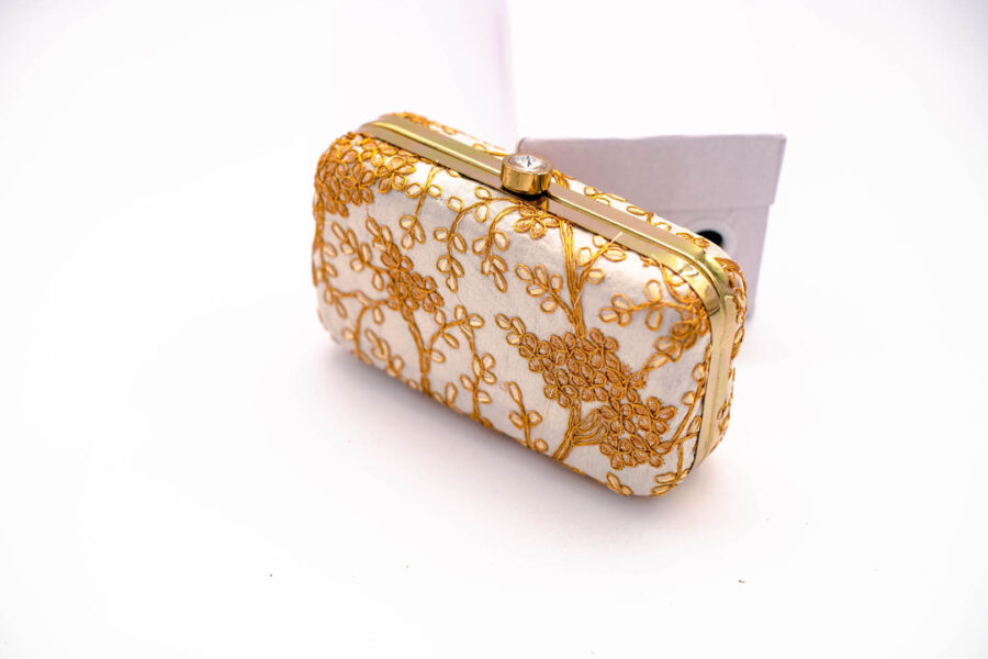 Indian Clutch - Image 3