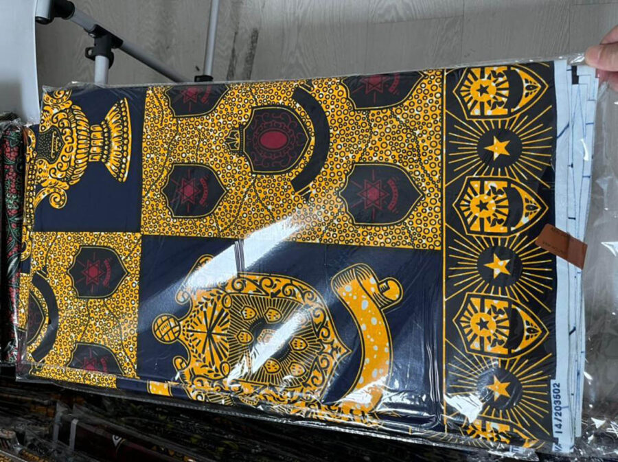Hollandais Wax Print Fabric - Image 25